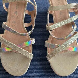 Olive & Edie girls sparkle short heel size 4 silver glitter strappy EUVCC